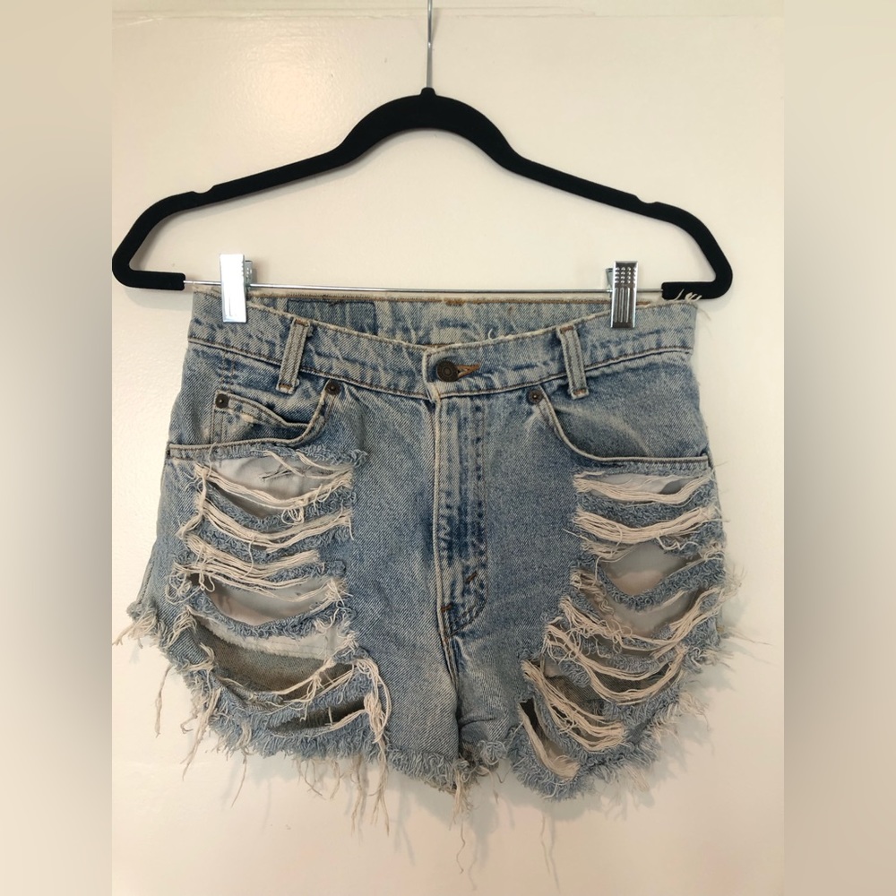 Vintage Highwaisted Levi’s Shorts Daisy Dukes Distressed Denim Jean Shorts